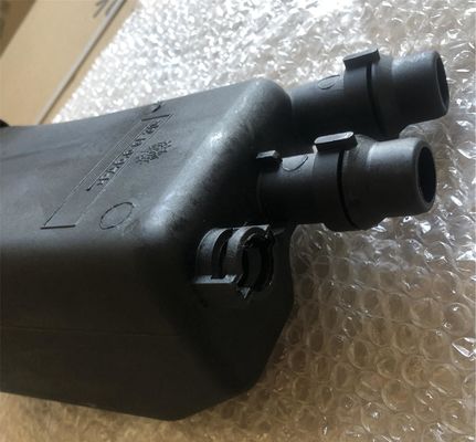 ১৭১১১৪৩৬৩৮১ ইঞ্জিনের যন্ত্রাংশ সম্প্রসারণ ট্যাংক